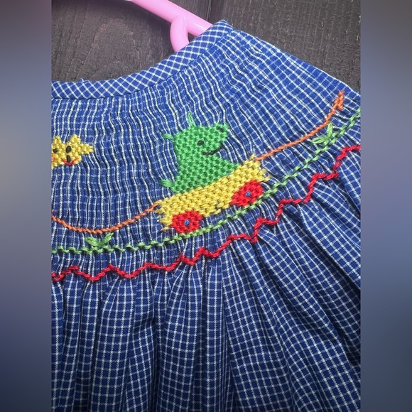 Anavini Hand Smocked Blue Checkered  Dress Long Girls Sz 5 Zoo Animals EUC. - Picture 7 of 9
